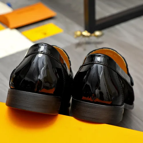 Cheap Gucci Oxfords Shoes For Men #1391553 Replica Wholesale [$92.00 USD] [ITEM#1391553] on Replica Gucci Oxfords Shoes