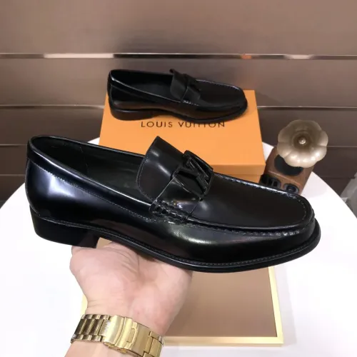 Cheap Louis Vuitton LV Oxfords Shoes For Men #1391957 Replica Wholesale [$98.00 USD] [ITEM#1391957] on Replica Louis Vuitton LV Oxfords Shoes