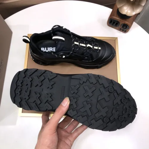 Cheap Burberry Casual Shoes For Men #1391971 Replica Wholesale [$122.00 USD] [ITEM#1391971] on Replica Burberry Casual Shoes
