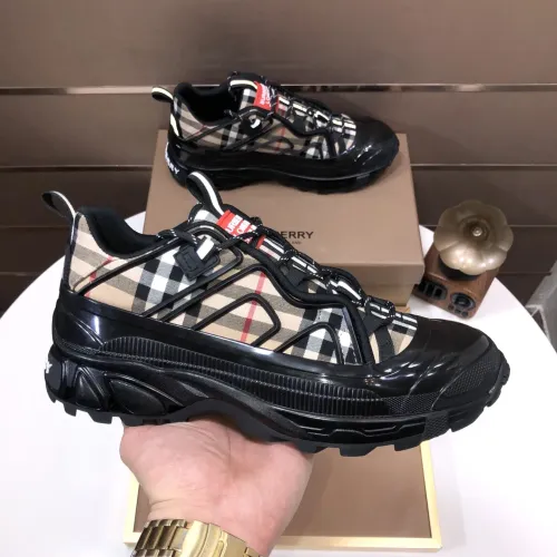 Cheap Burberry Casual Shoes For Men #1391972 Replica Wholesale [$122.00 USD] [ITEM#1391972] on Replica Burberry Casual Shoes