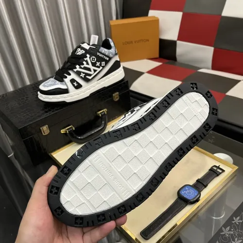 Cheap Louis Vuitton Casual Shoes For Men #1392026 Replica Wholesale [$112.00 USD] [ITEM#1392026] on Replica Louis Vuitton Casual Shoes