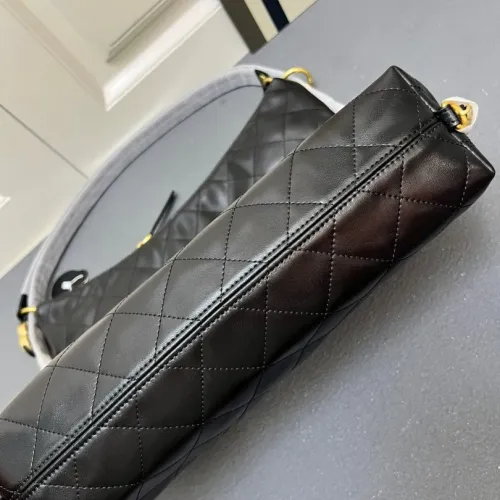 Cheap Chanel AAA Quality Shoulder Bags For Women #1392083 Replica Wholesale [$98.00 USD] [ITEM#1392083] on Replica Chanel AAA Quality Shoulder Bags