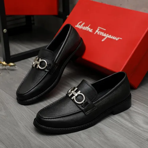 Salvatore Ferragamo Leather Shoes For Men #1392087