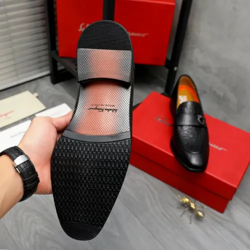 Cheap Salvatore Ferragamo Leather Shoes For Men #1392091 Replica Wholesale [$92.00 USD] [ITEM#1392091] on Replica Salvatore Ferragamo Leather Shoes