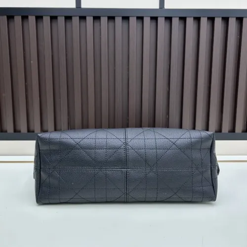 Cheap Christian Dior AAA Quality Shoulder Bags For Women #1392099 Replica Wholesale [$92.00 USD] [ITEM#1392099] on Replica Christian Dior AAA Quality Shoulder Bags