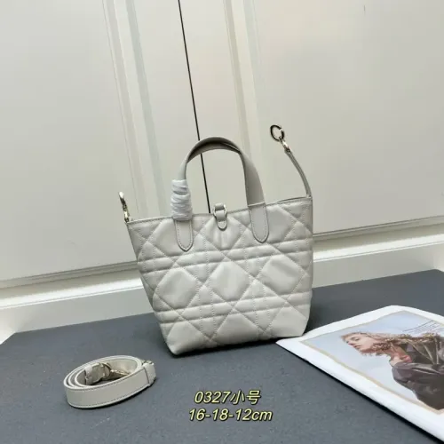 Cheap Christian Dior AAA Quality Handbags For Women #1392139 Replica Wholesale [$102.00 USD] [ITEM#1392139] on Replica Christian Dior AAA Quality Handbags