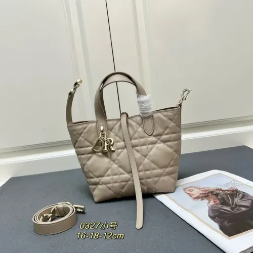 Christian Dior AAA Quality Handbags For Women #1392142