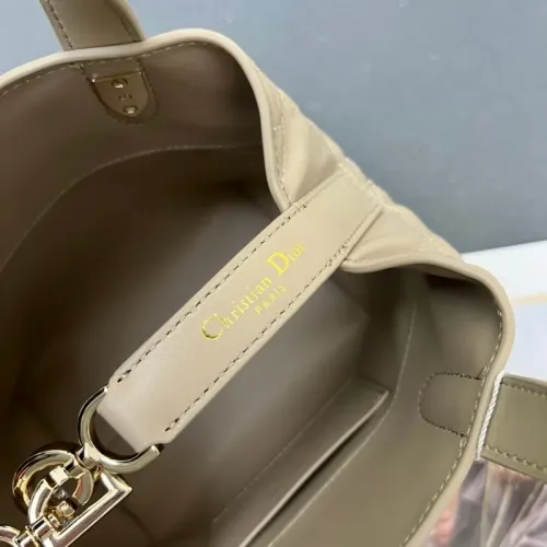 Cheap Christian Dior AAA Quality Handbags For Women #1392142 Replica Wholesale [$102.00 USD] [ITEM#1392142] on Replica Christian Dior AAA Quality Handbags