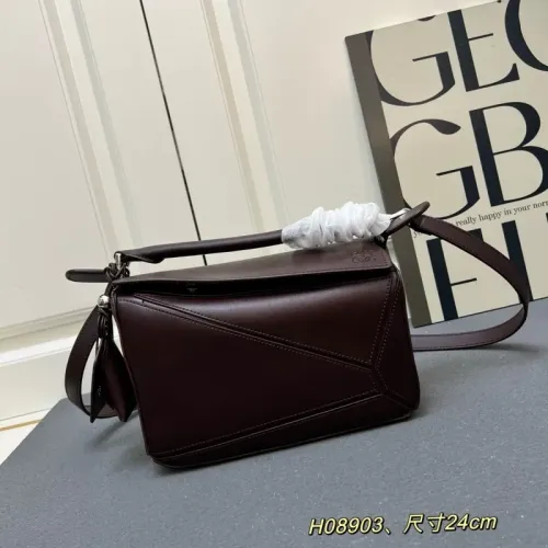 LOEWE AAA Quality Messenger Bags For Women #1392169