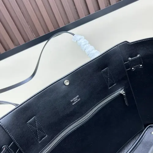 Cheap Balenciaga AAA Quality Shoulder Bags For Women #1392251 Replica Wholesale [$132.00 USD] [ITEM#1392251] on Replica Balenciaga AAA Quality Shoulder Bags