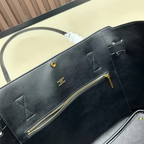 Cheap Balenciaga AAA Quality Shoulder Bags For Women #1392252 Replica Wholesale [$132.00 USD] [ITEM#1392252] on Replica Balenciaga AAA Quality Shoulder Bags