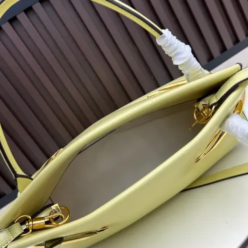 Cheap Givenchy AAA Quality Handbags For Women #1392275 Replica Wholesale [$112.00 USD] [ITEM#1392275] on Replica Givenchy AAA Quality Handbags