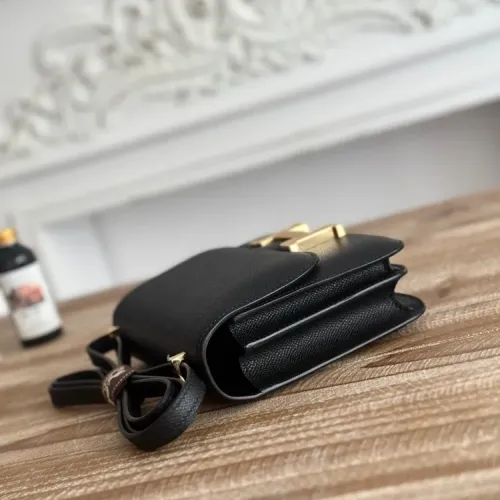 Cheap Hermes AAA Quality Messenger Bags For Women #1392448 Replica Wholesale [$88.00 USD] [ITEM#1392448] on Replica Hermes AAA Quality Messenger Bags