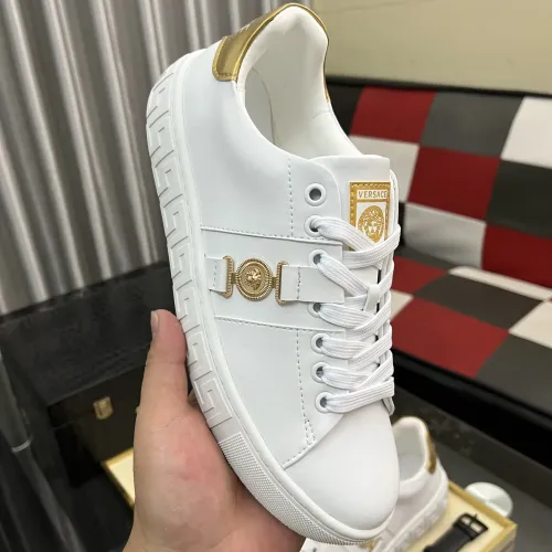 Cheap Versace Casual Shoes For Men #1392477 Replica Wholesale [$76.00 USD] [ITEM#1392477] on Replica Versace Casual Shoes