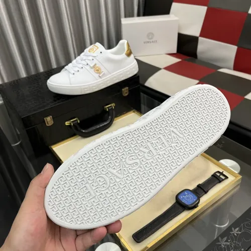 Cheap Versace Casual Shoes For Men #1392477 Replica Wholesale [$76.00 USD] [ITEM#1392477] on Replica Versace Casual Shoes