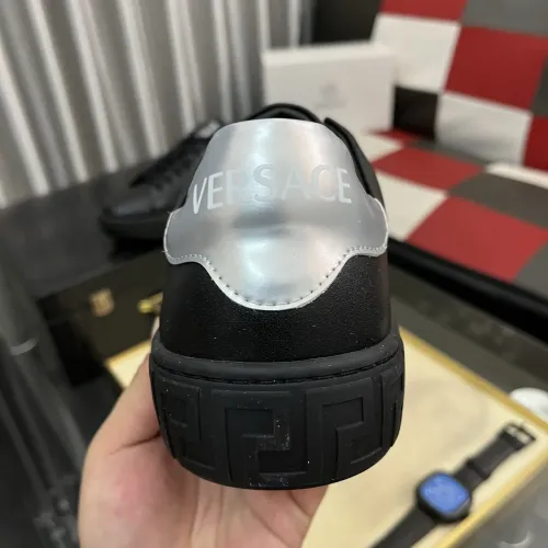 Cheap Versace Casual Shoes For Men #1392486 Replica Wholesale [$76.00 USD] [ITEM#1392486] on Replica Versace Casual Shoes