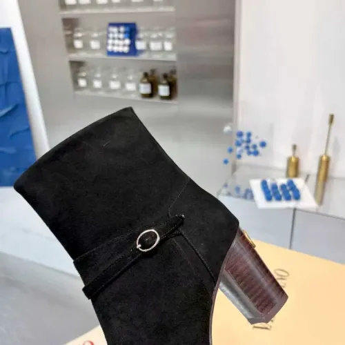 Cheap Valentino Boots For Women #1392531 Replica Wholesale [$145.00 USD] [ITEM#1392531] on Replica Valentino Boots