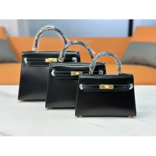 Hermes AAA Quality Handbags For Women #1392591