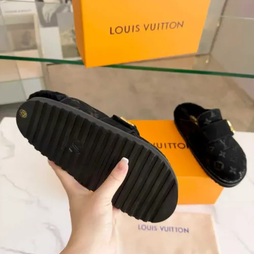 Cheap Louis Vuitton Slippers For Women #1392616 Replica Wholesale [$85.00 USD] [ITEM#1392616] on Replica Louis Vuitton Slippers
