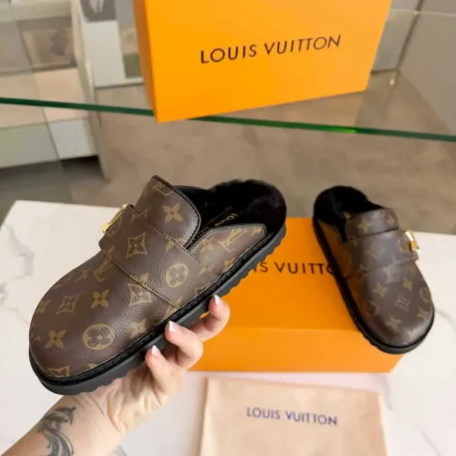 Cheap Louis Vuitton Slippers For Women #1392618 Replica Wholesale [$85.00 USD] [ITEM#1392618] on Replica Louis Vuitton Slippers