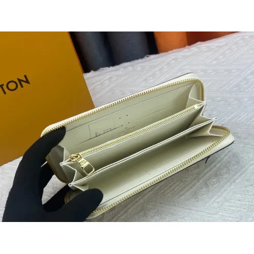Cheap Louis Vuitton LV Long Wallets For Women #1392632 Replica Wholesale [$40.00 USD] [ITEM#1392632] on Replica Louis Vuitton LV Wallets