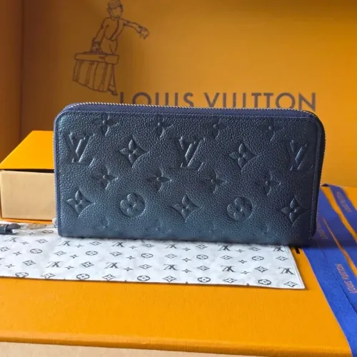 Louis Vuitton AAA Quality Long Wallets For Women #1392659