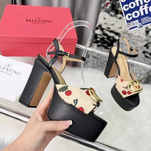 Cheap Valentino Sandal For Women #1392684 Replica Wholesale [$85.00 USD] [ITEM#1392684] on Replica Valentino Sandal