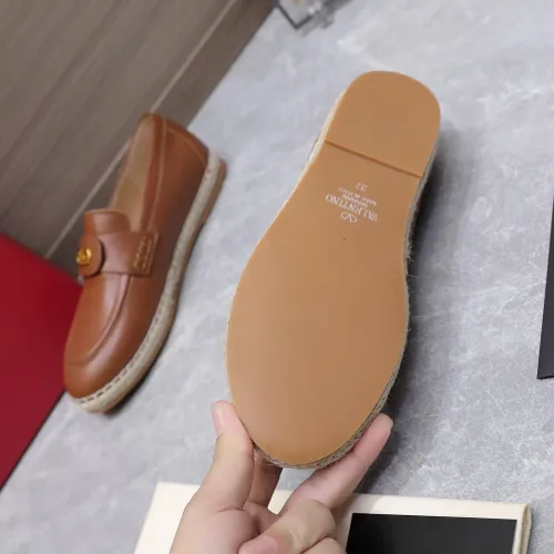 Cheap Valentino Flat Shoes For Women #1392689 Replica Wholesale [$108.00 USD] [ITEM#1392689] on Replica Valentino Flat Shoes