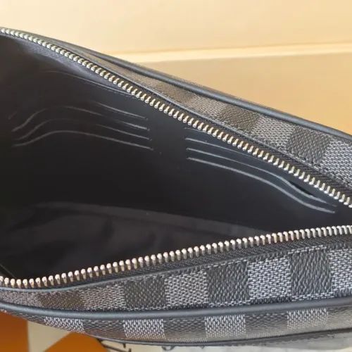 Cheap Louis Vuitton AAA Quality Toilet Pouches For Unisex #1392692 Replica Wholesale [$108.00 USD] [ITEM#1392692] on Replica Louis Vuitton AAA Quality Pouches