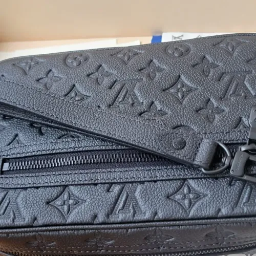 Cheap Louis Vuitton AAA Quality Toilet Pouches For Unisex #1392693 Replica Wholesale [$122.00 USD] [ITEM#1392693] on Replica Louis Vuitton AAA Quality Pouches