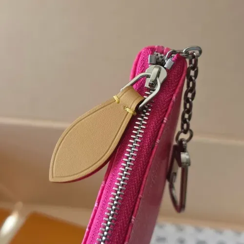 Cheap Louis Vuitton LV Bag Buckle #1392772 Replica Wholesale [$60.00 USD] [ITEM#1392772] on Replica Louis Vuitton LV Key Holder And Bag Buckle