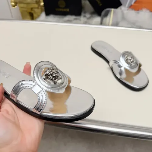 Cheap Versace Slippers For Women #1392800 Replica Wholesale [$82.00 USD] [ITEM#1392800] on Replica Versace Slippers