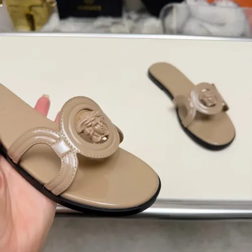 Cheap Versace Slippers For Women #1392804 Replica Wholesale [$82.00 USD] [ITEM#1392804] on Replica Versace Slippers