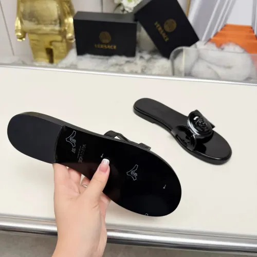 Cheap Versace Slippers For Women #1392813 Replica Wholesale [$82.00 USD] [ITEM#1392813] on Replica Versace Slippers