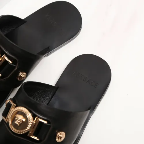 Cheap Versace Slippers For Women #1392831 Replica Wholesale [$100.00 USD] [ITEM#1392831] on Replica Versace Slippers