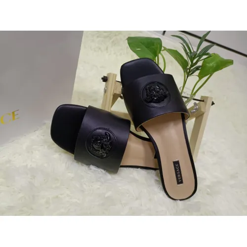 Cheap Versace Slippers For Women #1392833 Replica Wholesale [$80.00 USD] [ITEM#1392833] on Replica Versace Slippers
