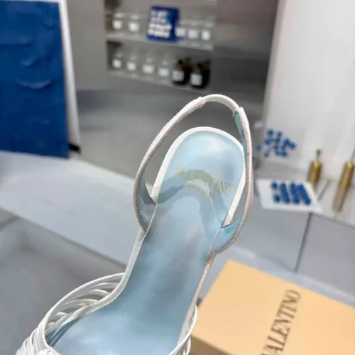 Cheap Valentino Sandal For Women #1392864 Replica Wholesale [$102.00 USD] [ITEM#1392864] on Replica Valentino Sandal