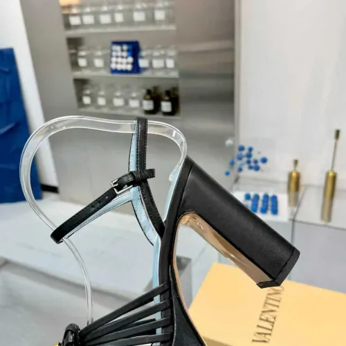 Cheap Valentino Sandal For Women #1392871 Replica Wholesale [$122.00 USD] [ITEM#1392871] on Replica Valentino Sandal