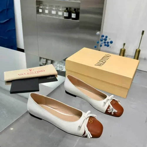 Cheap Valentino Flat Shoes For Women #1392878 Replica Wholesale [$105.00 USD] [ITEM#1392878] on Replica Valentino Flat Shoes