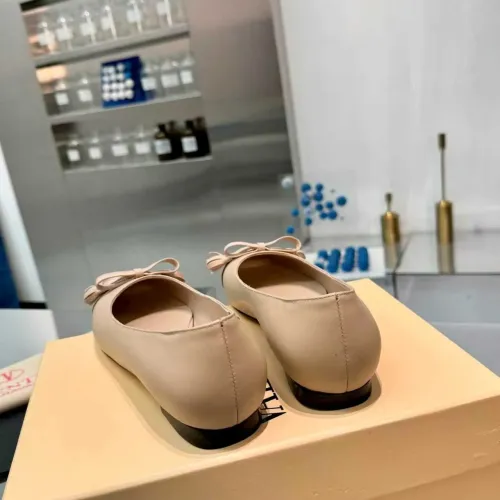 Cheap Valentino Flat Shoes For Women #1392879 Replica Wholesale [$105.00 USD] [ITEM#1392879] on Replica Valentino Flat Shoes