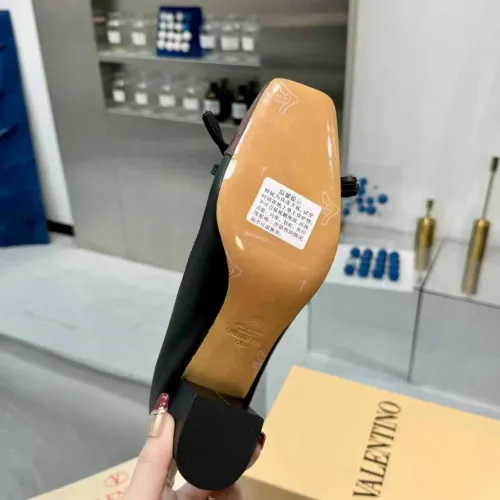 Cheap Valentino High-Heeled Shoes For Women #1392883 Replica Wholesale [$105.00 USD] [ITEM#1392883] on Replica Valentino High-Heeled Shoes