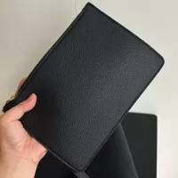 Cheap Gucci AAA Quality Handbags For Women #1382152 Replica Wholesale [$92.00 USD] [ITEM#1382152] on Replica Gucci AAA Quality Handbags