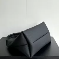 Cheap Gucci AAA Quality Handbags For Women #1382164 Replica Wholesale [$76.00 USD] [ITEM#1382164] on Replica Gucci AAA Quality Handbags