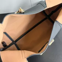 Cheap Gucci AAA Quality Handbags For Women #1382164 Replica Wholesale [$76.00 USD] [ITEM#1382164] on Replica Gucci AAA Quality Handbags