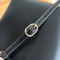 Cheap Gucci AAA Quality Messenger Bags For Women #1384157 Replica Wholesale [$72.00 USD] [ITEM#1384157] on Replica Gucci AAA Quality Messenger Bags