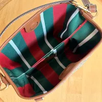 Cheap Gucci AAA Quality Messenger Bags For Women #1384161 Replica Wholesale [$72.00 USD] [ITEM#1384161] on Replica Gucci AAA Quality Messenger Bags
