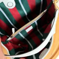 Cheap Gucci AAA Quality Messenger Bags For Women #1384165 Replica Wholesale [$76.00 USD] [ITEM#1384165] on Replica Gucci AAA Quality Messenger Bags