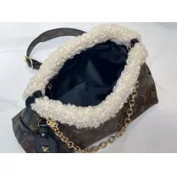 Cheap Louis Vuitton AAA Quality Messenger Bags For Women #1384451 Replica Wholesale [$82.00 USD] [ITEM#1384451] on Replica Louis Vuitton AAA Quality Messenger Bags