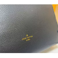 Cheap Louis Vuitton AAA Quality Messenger Bags For Women #1384519 Replica Wholesale [$72.00 USD] [ITEM#1384519] on Replica Louis Vuitton AAA Quality Messenger Bags