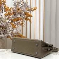 Cheap Hermes AAA Quality Handbags For Women #1385039 Replica Wholesale [$92.00 USD] [ITEM#1385039] on Replica Hermes AAA Quality Handbags